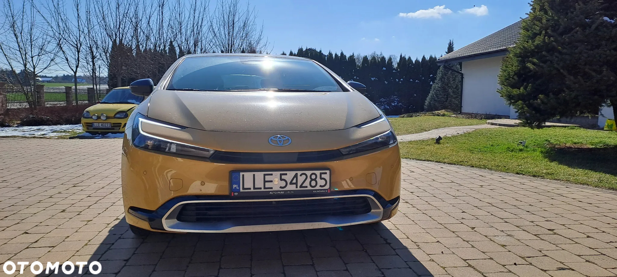 Toyota Prius Plug-in 2.0 Hybrid Prestige - 3