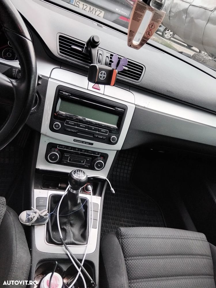 Volkswagen Passat 1.8 TSI Trendline - 2