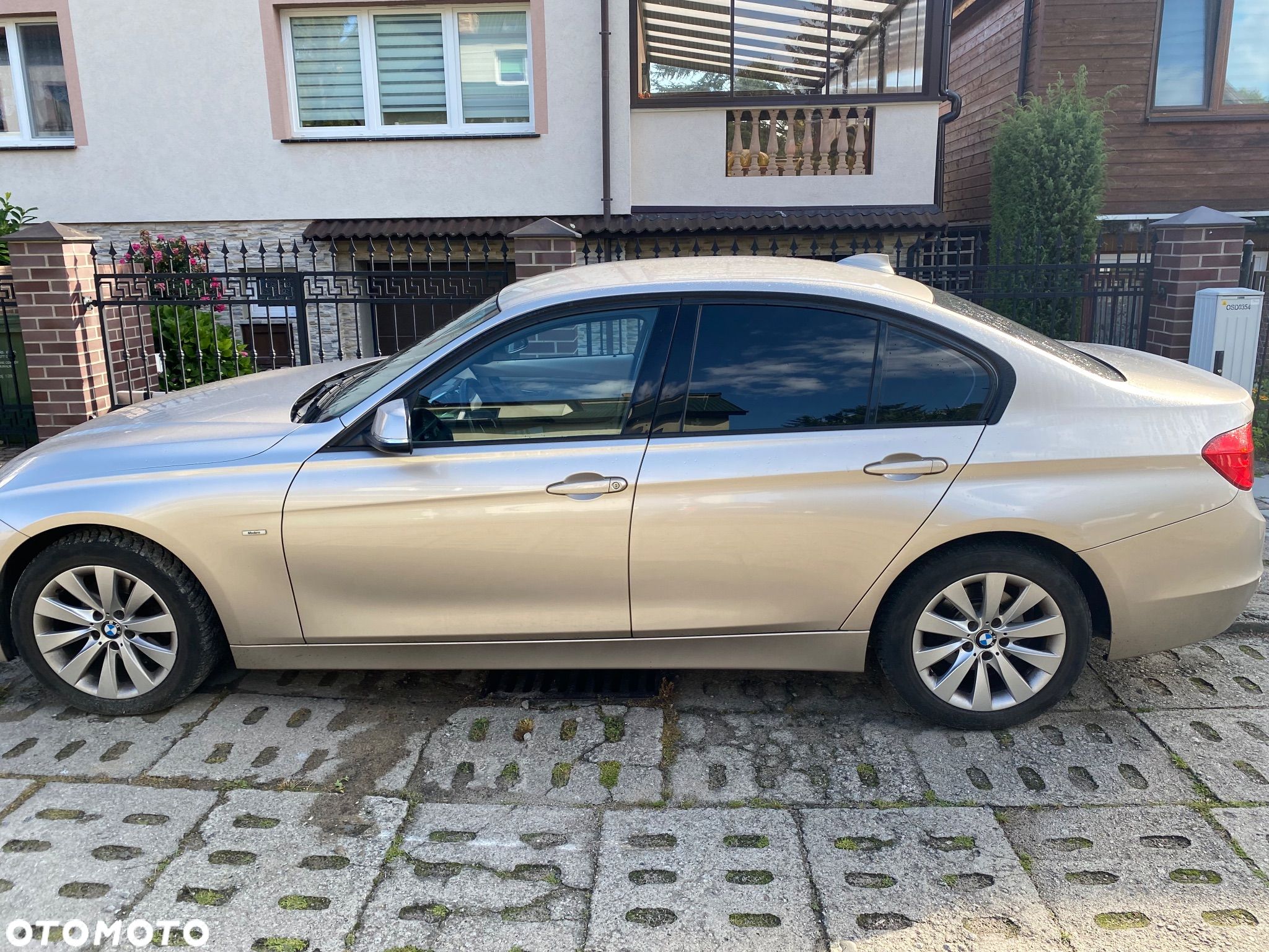 BMW Seria 3 320d Modern Line - 1