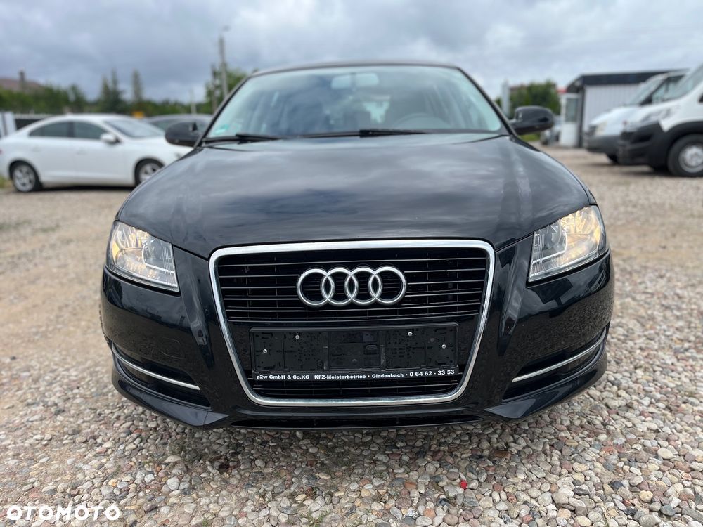 Audi A3 Sportback 1.6 Attraction - 2