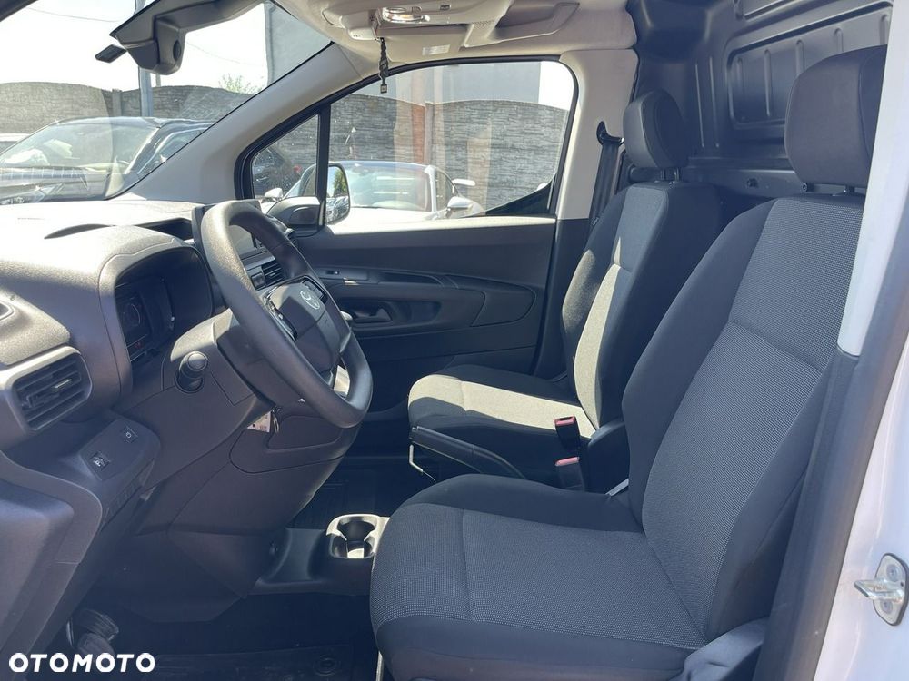 Toyota Proace City - 9
