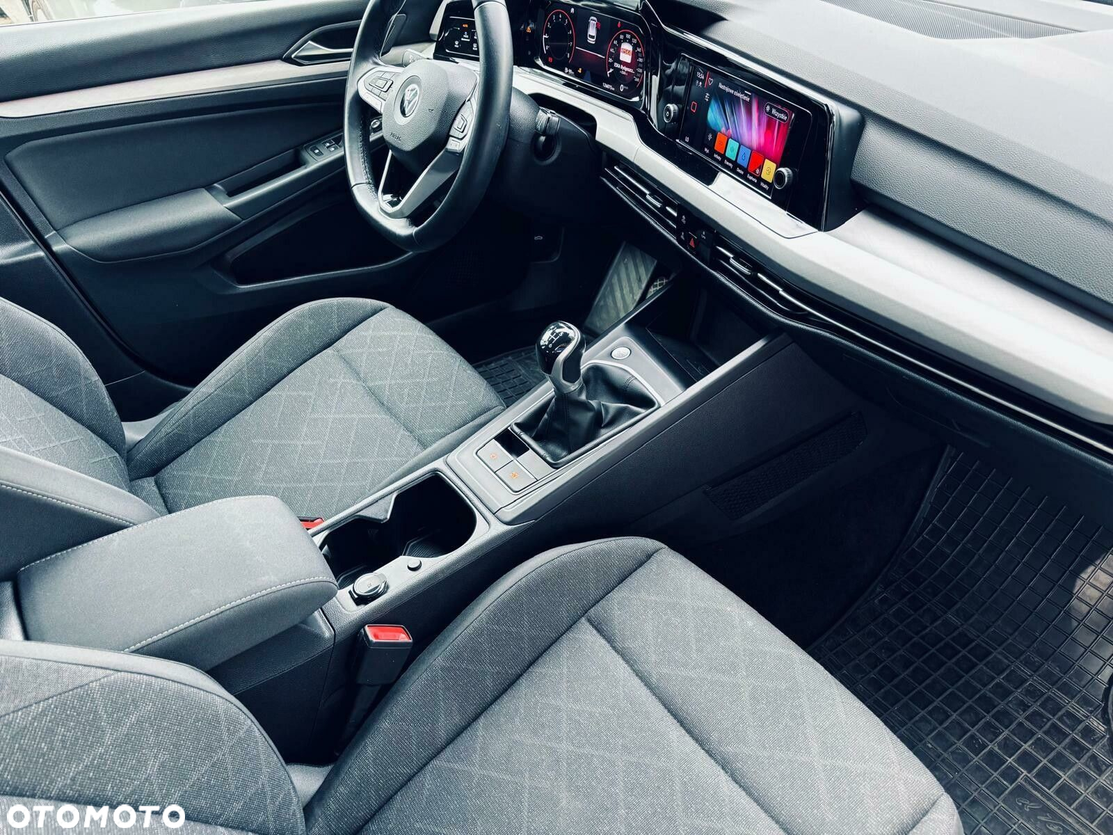 Volkswagen Golf VIII 1.5 TSI EVO Life - 15