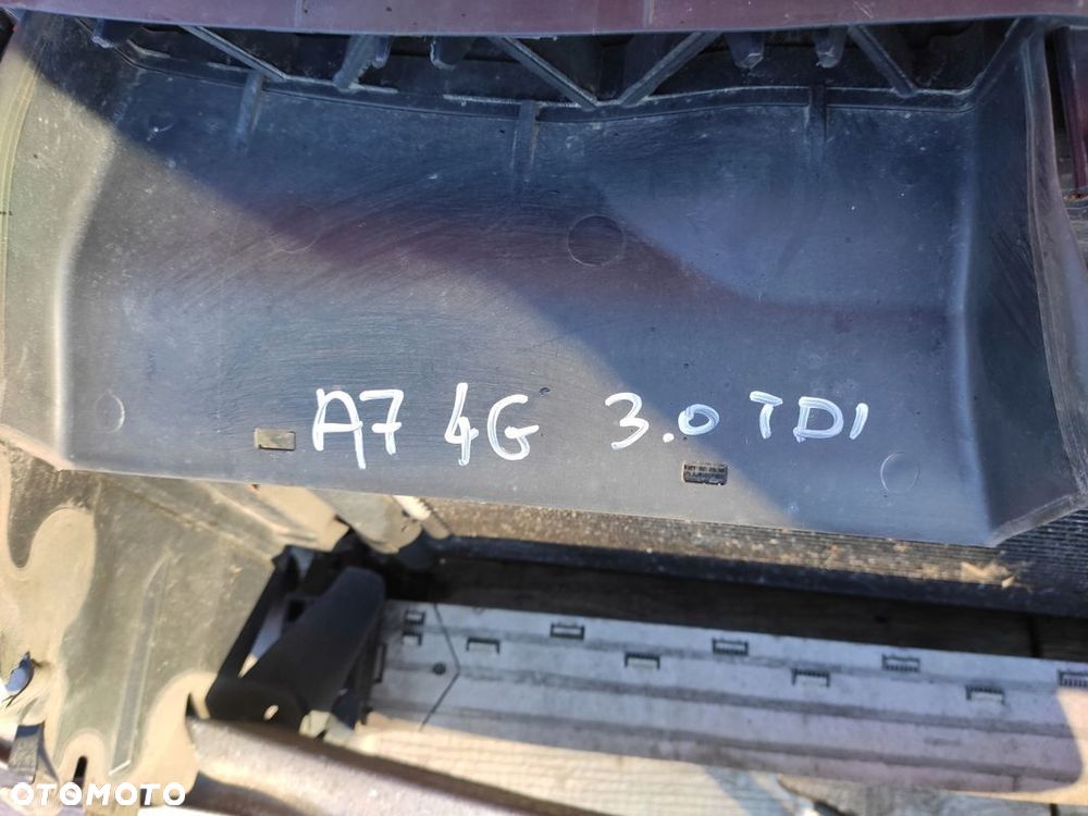 AUDI A7 4G 3.0 TDI CRT AUTOMAT PAS PRZEDNI WZMOCNIENIE CHŁODNICE WENTYLATOR - 12