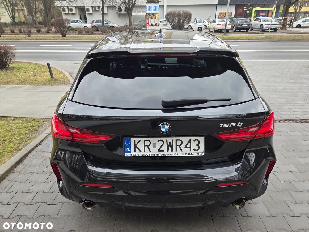 BMW Seria 1 - 8