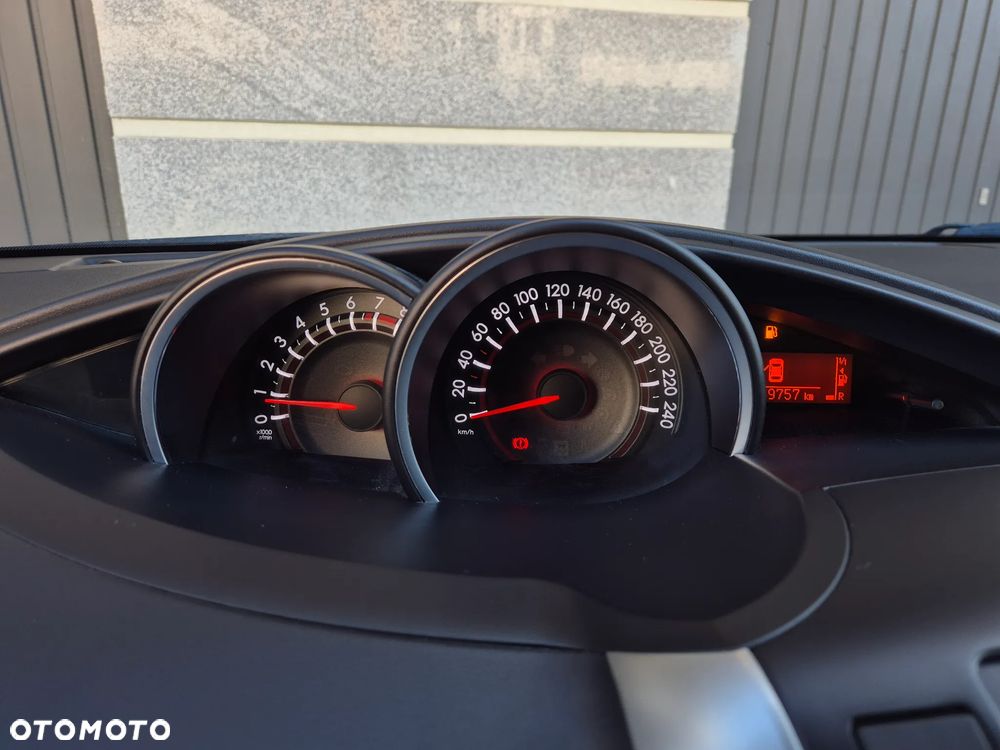 Toyota Verso 1.8 Premium - 8
