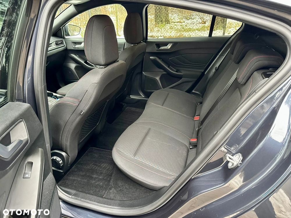 Ford Focus 1.0 EcoBoost ST-Line ASS PowerShift - 20