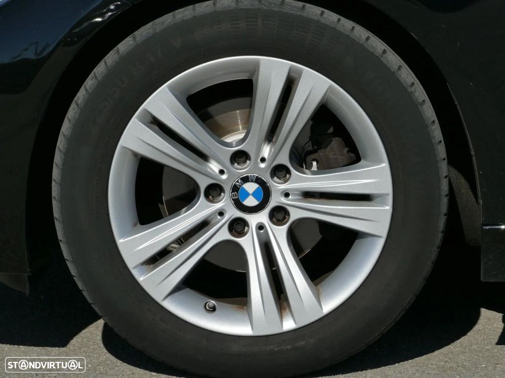 BMW 318 d Line Sport - 8