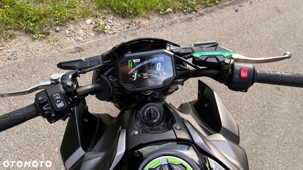 Kawasaki Z 900 - 13