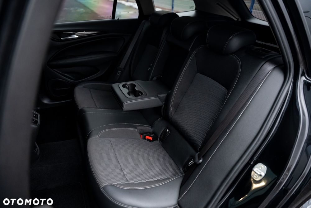 Opel Insignia 1.6 Direct InjectionTurbo Dynamic - 35