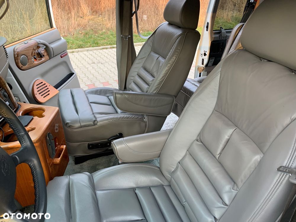 Chevrolet Astro - 2