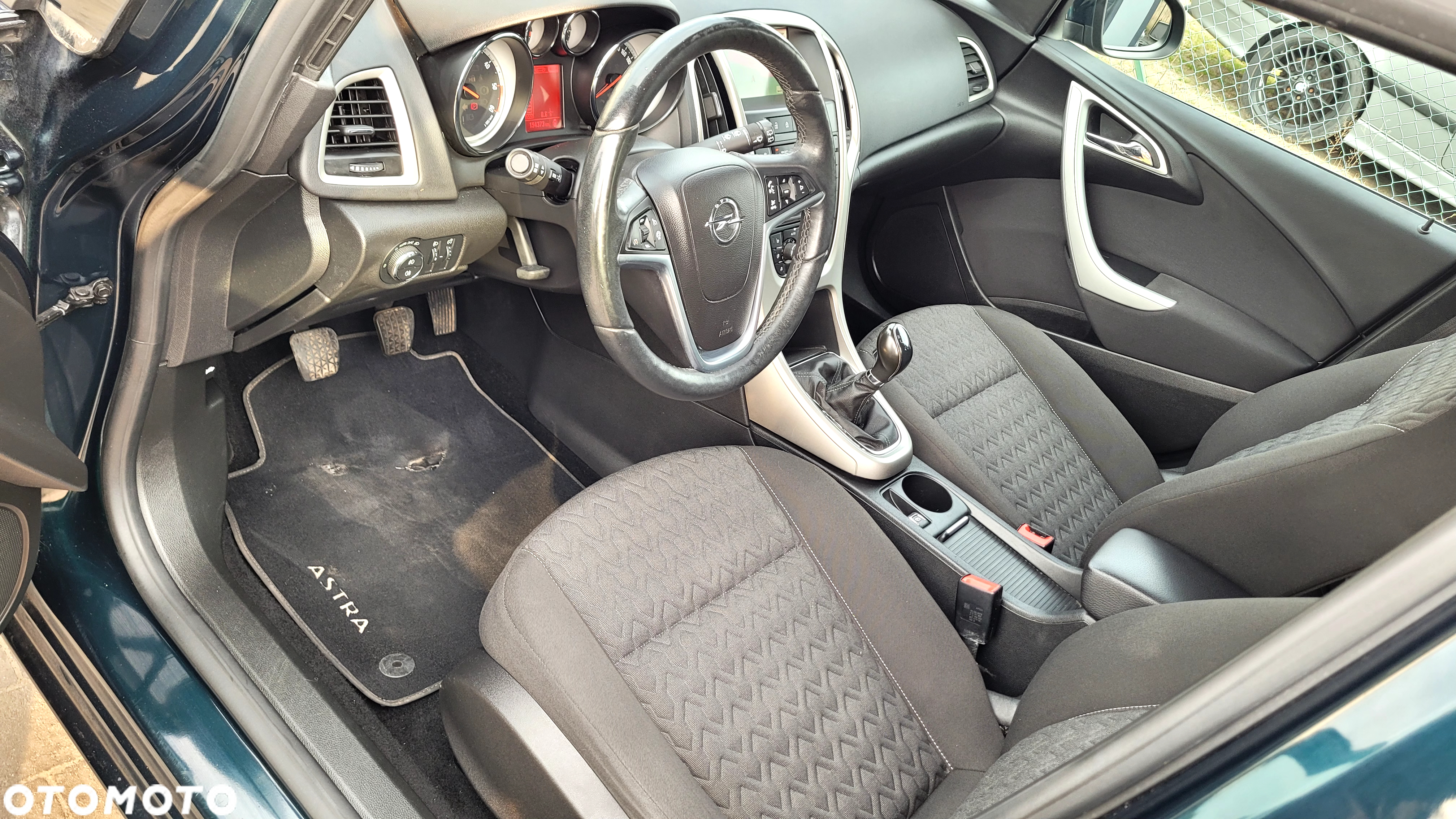 Opel Astra 2.0 CDTI DPF ecoFLEX SportsTourer Start/Stop - 11
