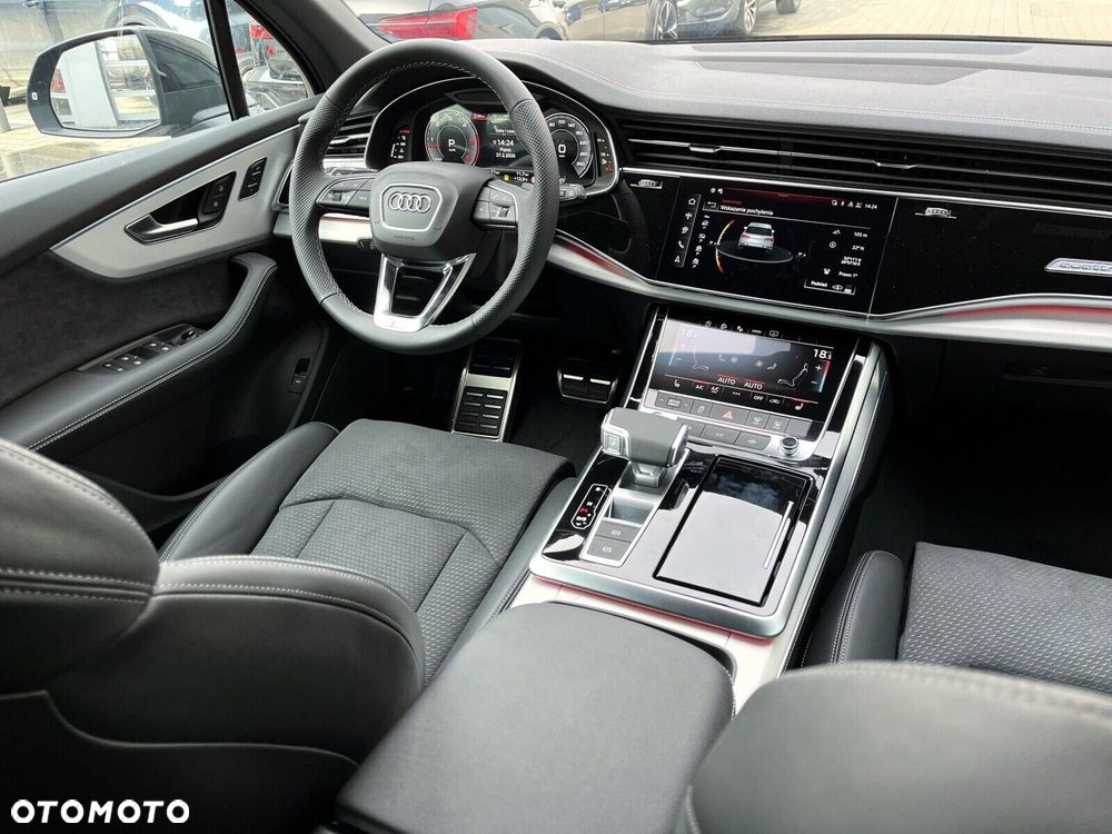 Audi Q7 - 16