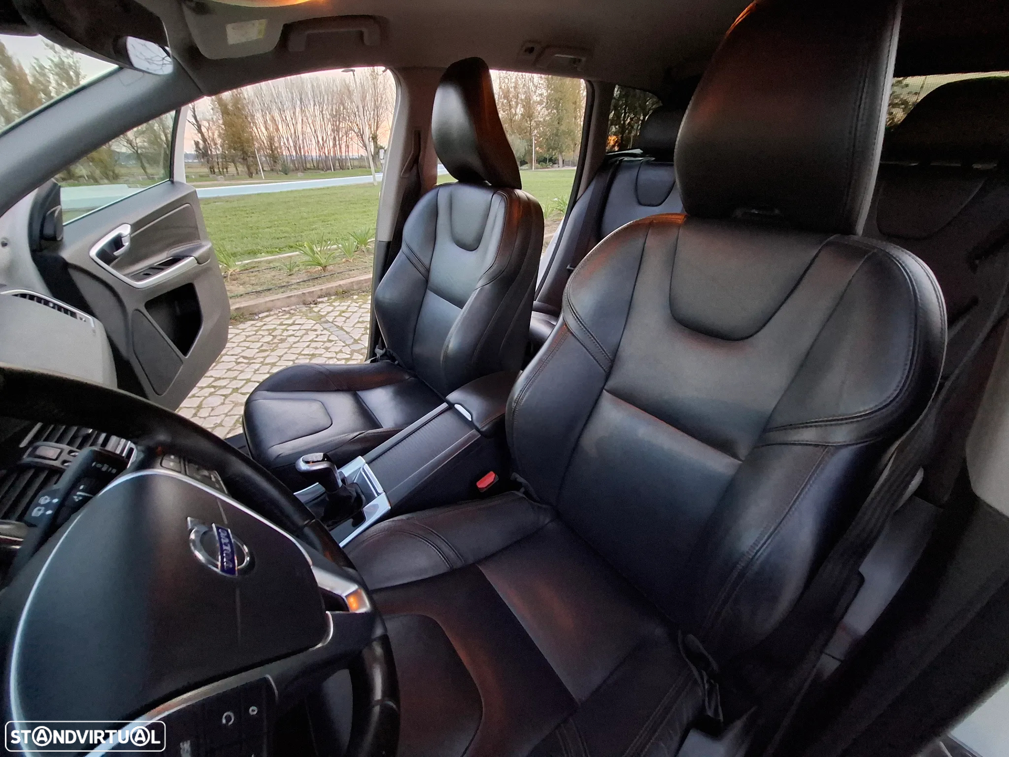 Volvo XC 60 2.0 D3 Dynamic Edition - 18