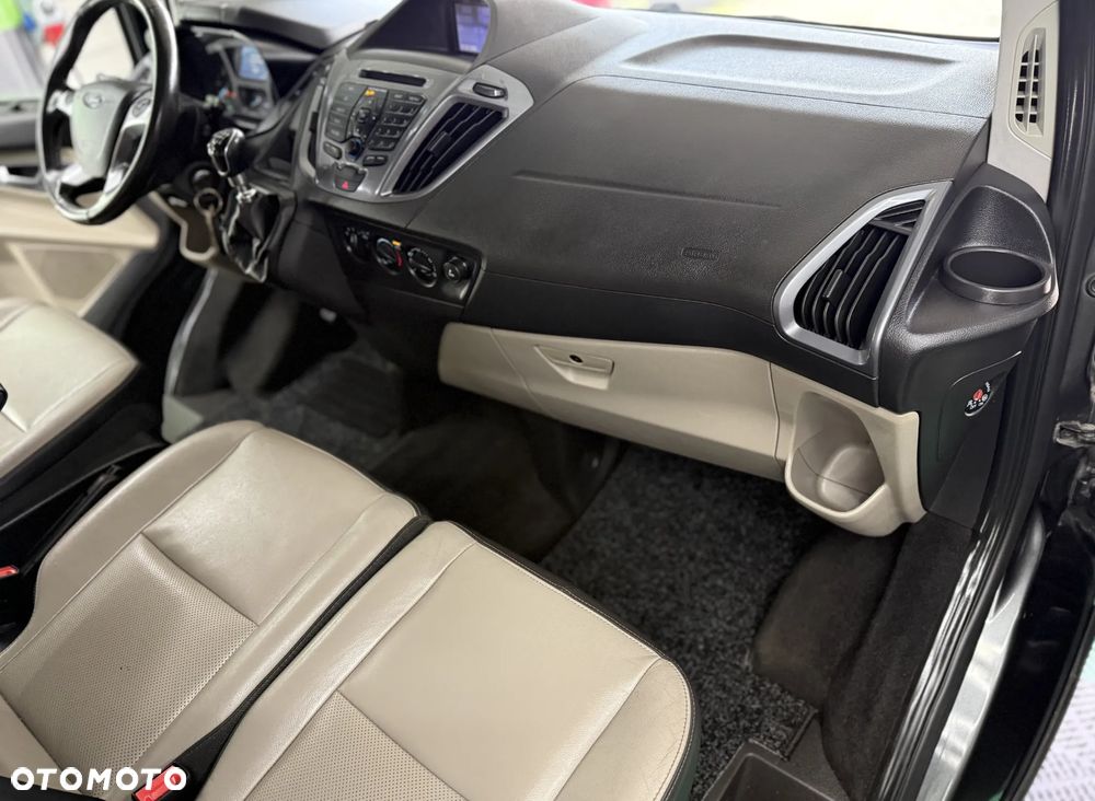 Ford Tourneo Custom 310 L2H1 VA Titanium - 7