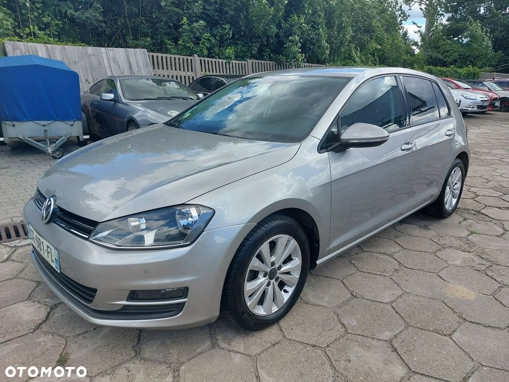 Volkswagen Golf - 5