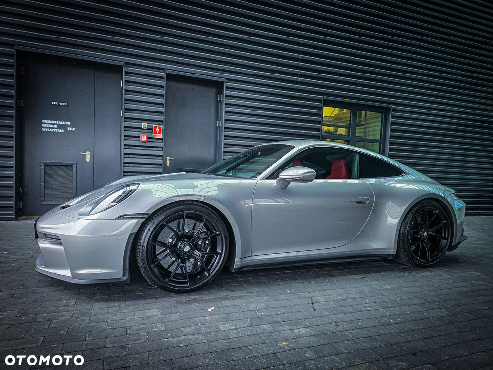 Porsche 911 GT3 Touring PDK - 16