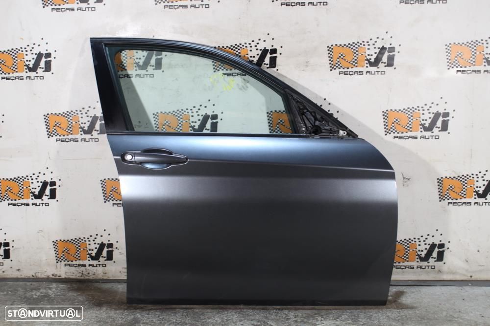 Porta Frente Direita Bmw 1 (F20)  41007284512 / Frontal Pendura Passag - 1