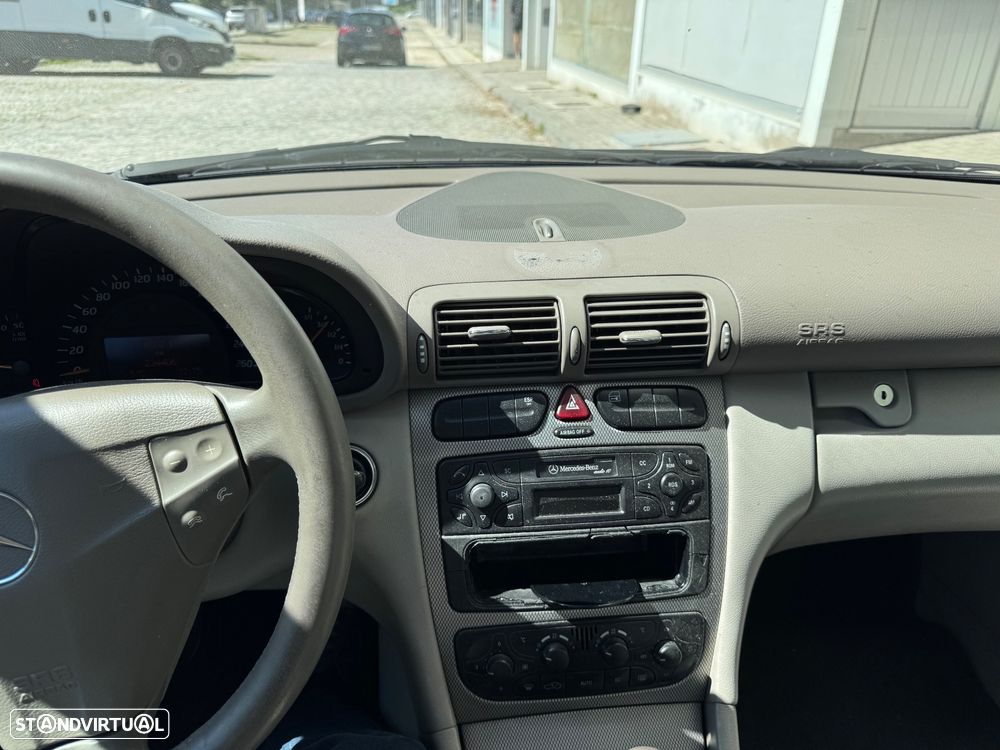 Mercedes-Benz C 220 - 6