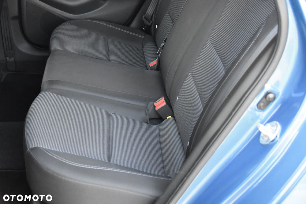 Hyundai i30 blue 1.4 Classic Navigation - 25