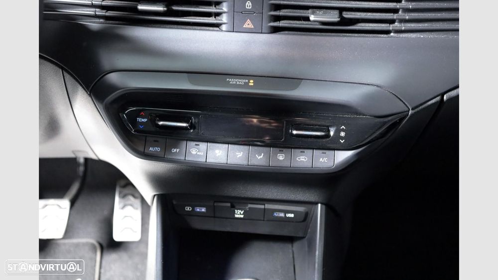 Hyundai Bayon 1.0 T-GDI Premium - 13