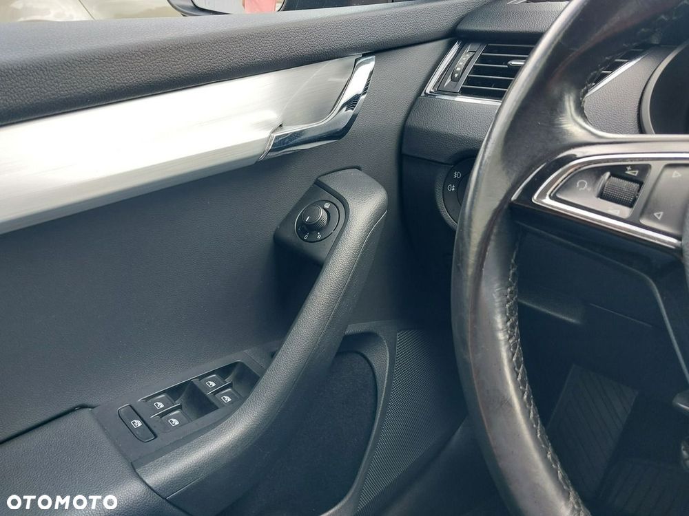 Skoda Octavia 1.4 TSI Ambition - 32