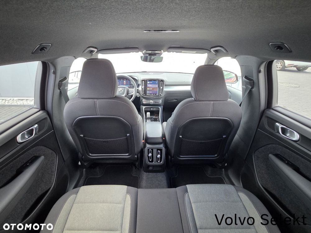 Volvo XC 40 - 35