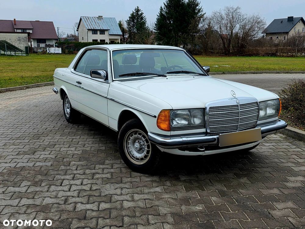 Mercedes-Benz W123 - 9