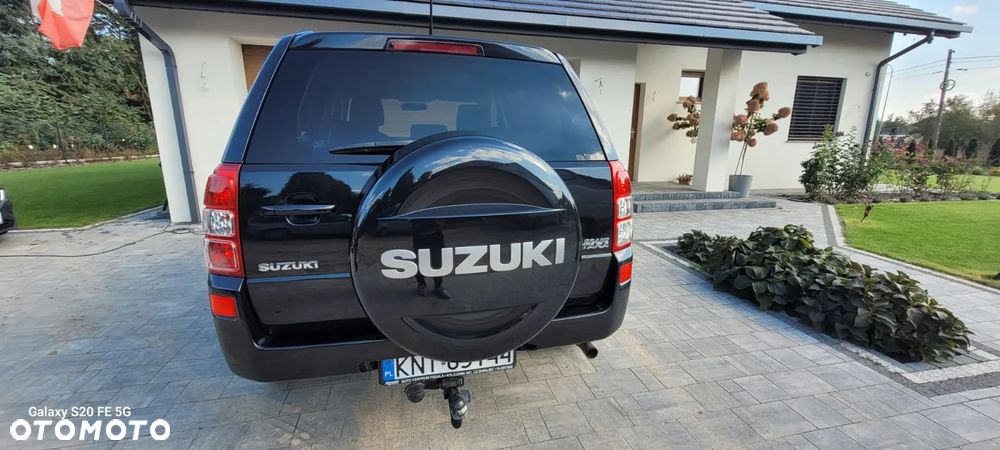 Suzuki Grand Vitara 2.4 De Luxe - 7