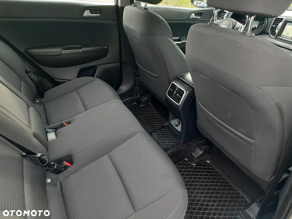 Kia Sportage 1.7 CRDI Business Line M 2WD - 22