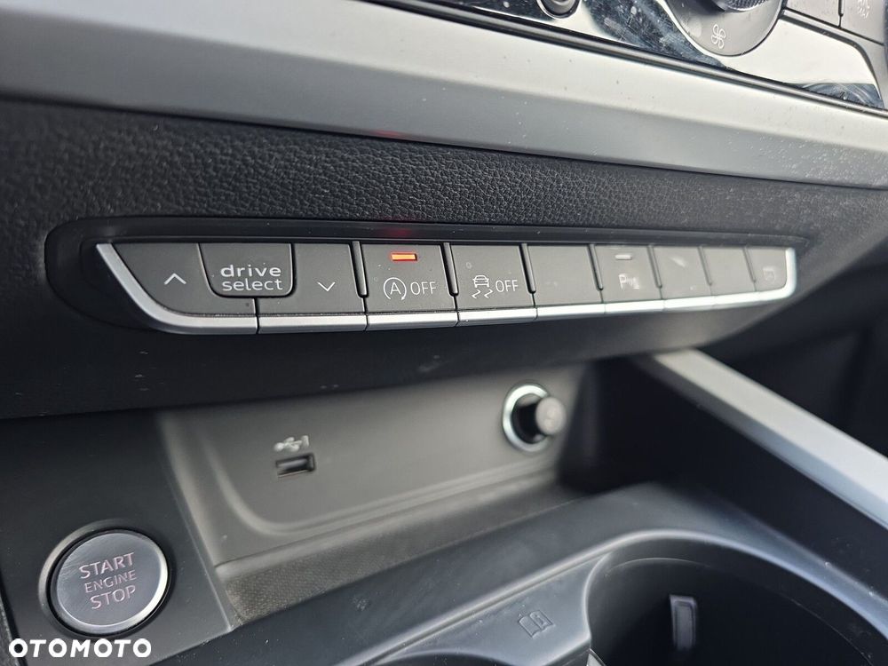 Audi A4 Limousine 35 TFSI mHEV Advanced S tronic - 26