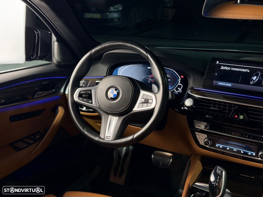 BMW 530 e iPerformance Line Luxury - 30