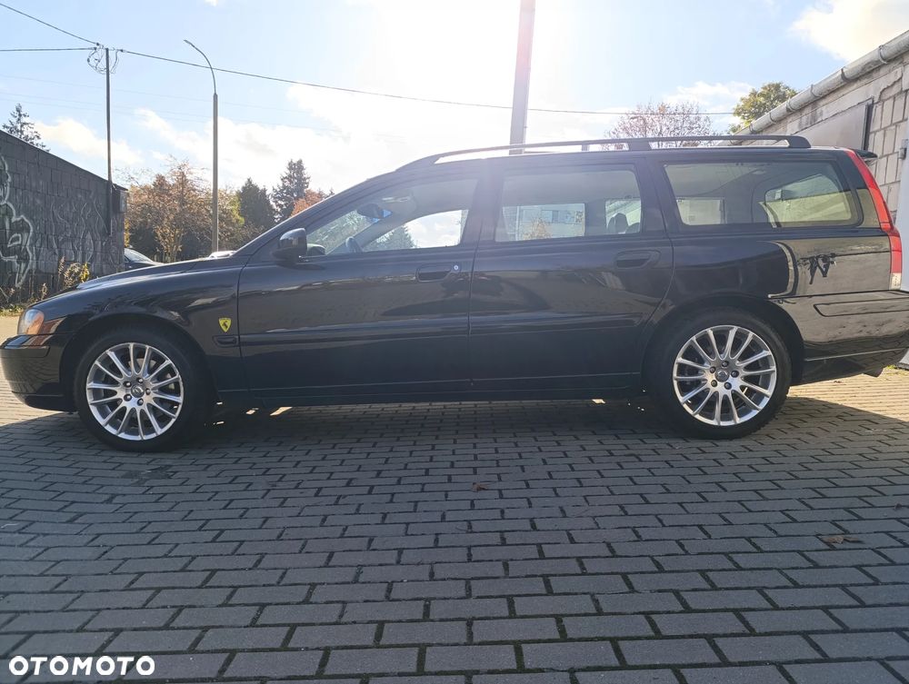 Volvo V70 2.5 T Momentum - 14