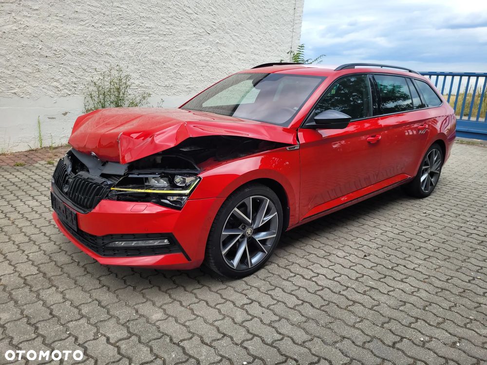 Skoda Superb 2.0 TDI DSG Sportline - 24
