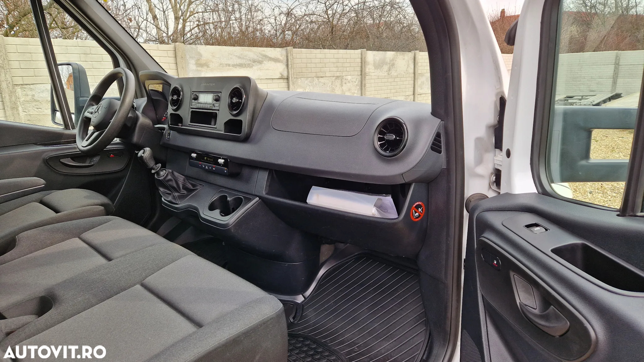 Mercedes-Benz Sprinter - 7
