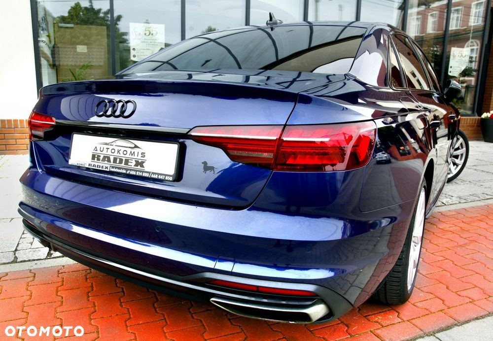 Audi A4 Limousine - 23