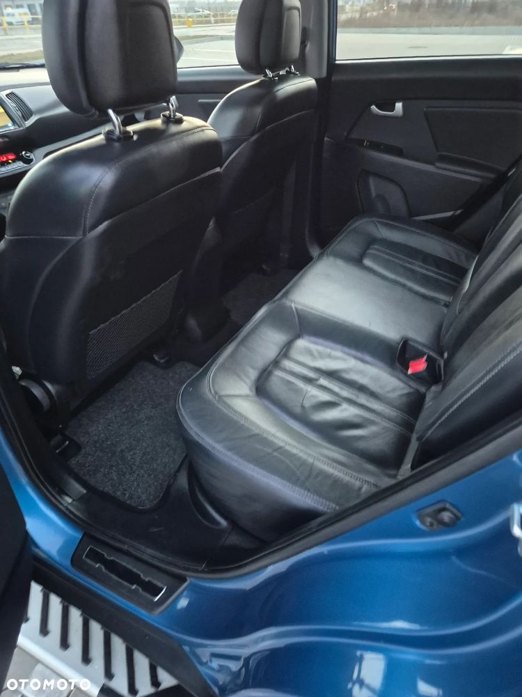 Kia Sportage 2.0 CVVT 4WD Automatik Fifa World Cup Ediition - 17