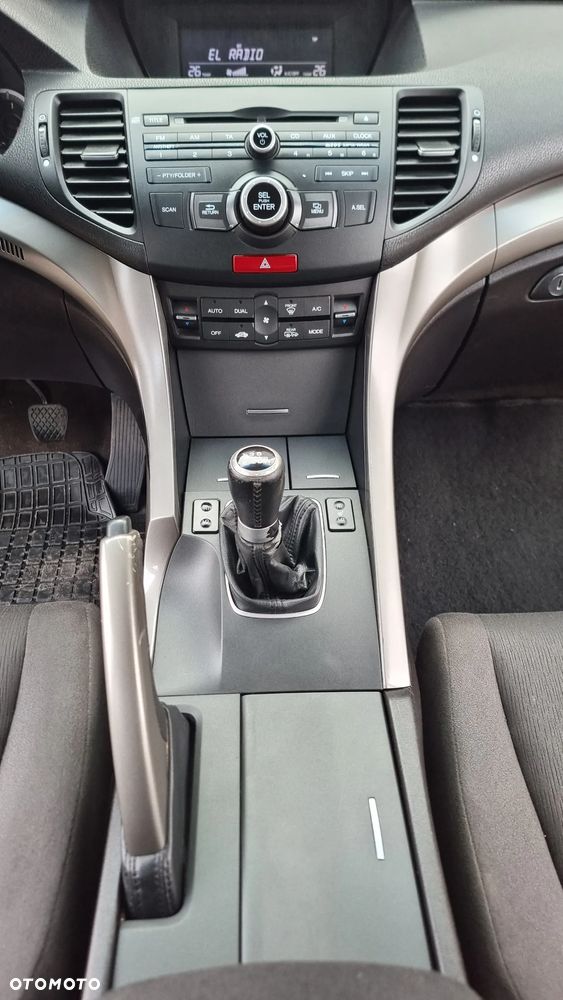 Honda Accord 2.0 Elegance Advantage - 28