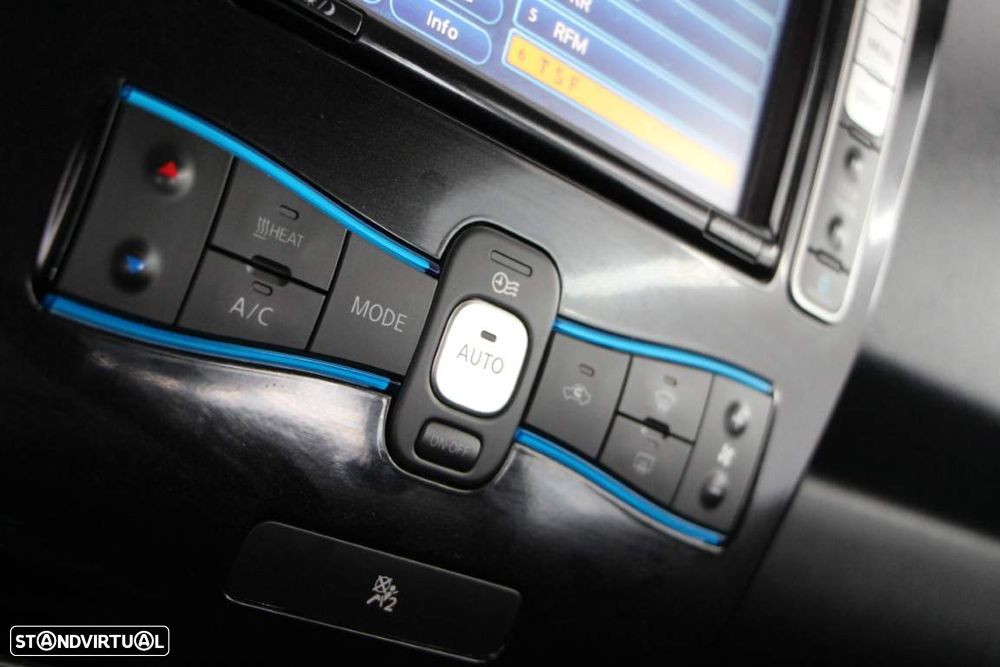 Nissan Leaf Acenta - 14