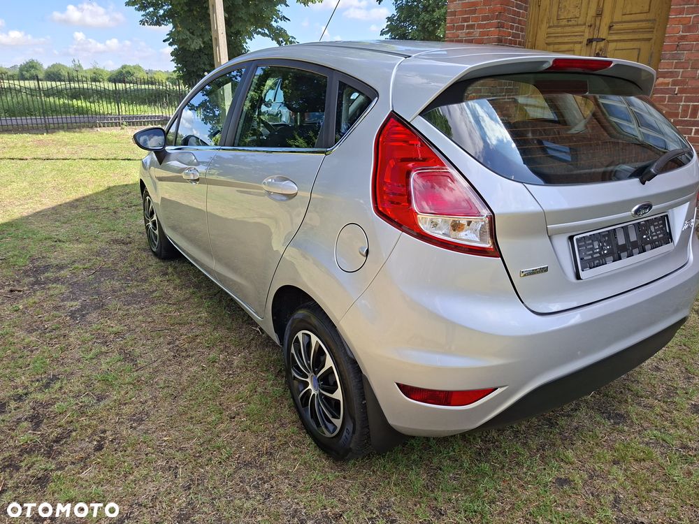 Ford Fiesta 2013 photo 3