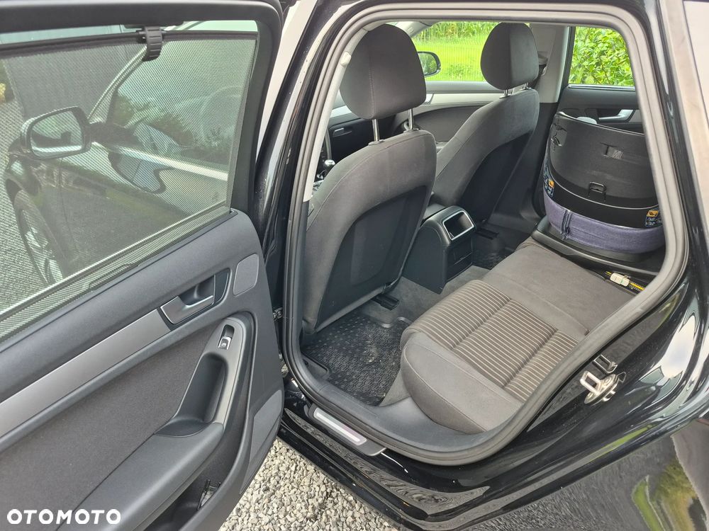 Audi A4 Avant 2.0 TDI DPF Attraction - 6