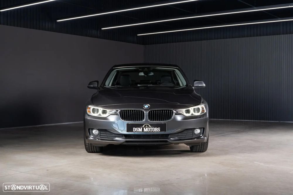 BMW 320 - 4