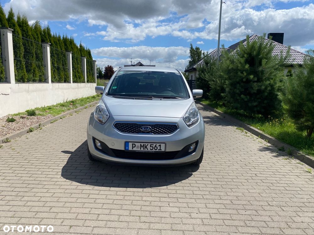 Kia Venga - 8
