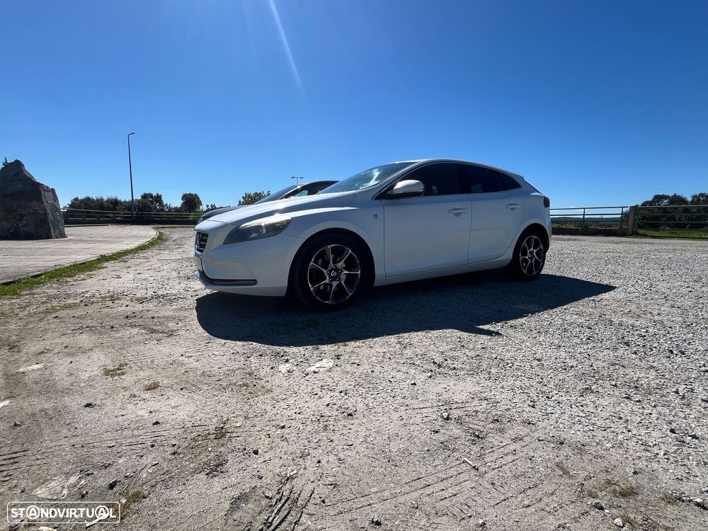 Volvo V40 2.0 D2 VOR - 4