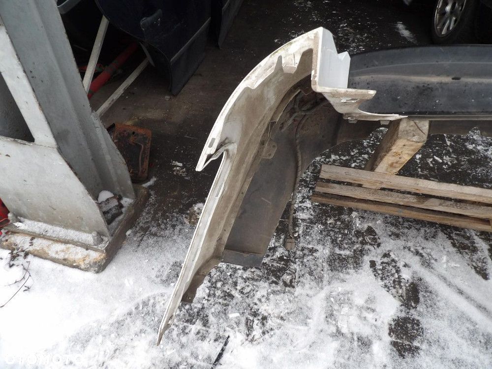 FORD FOCUS MK3 KOMBI ZDERZAK TYŁ  5F - 10