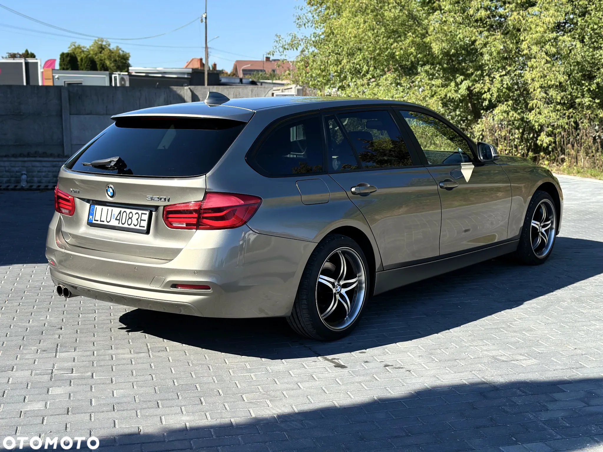 BMW Seria 3 320i GPF xDrive Luxury Line - 4