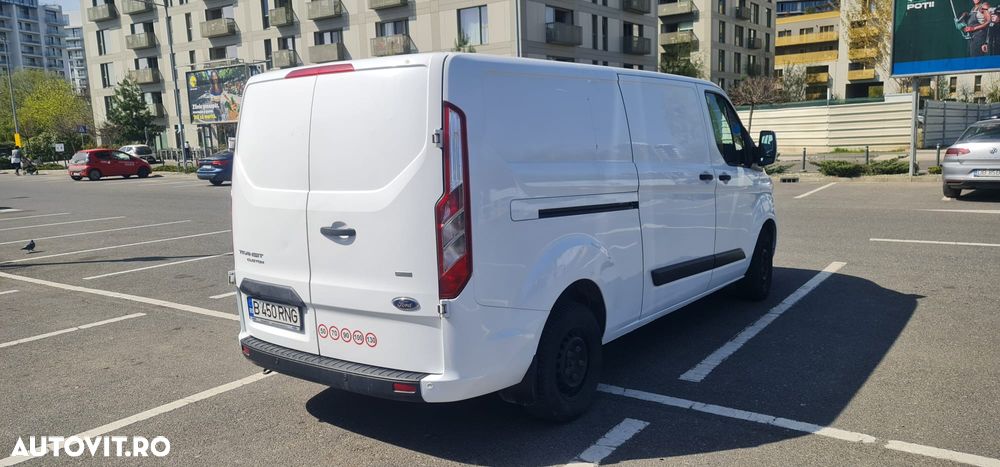 Ford TRANSIT CUSTOM - 3