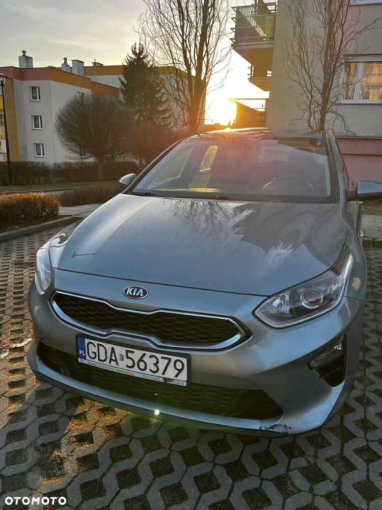 Kia Ceed - 3