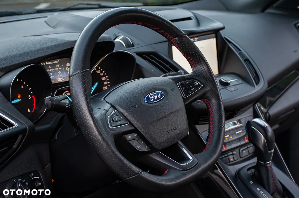 Ford Kuga 2.0 TDCi AWD ST-Line - 21