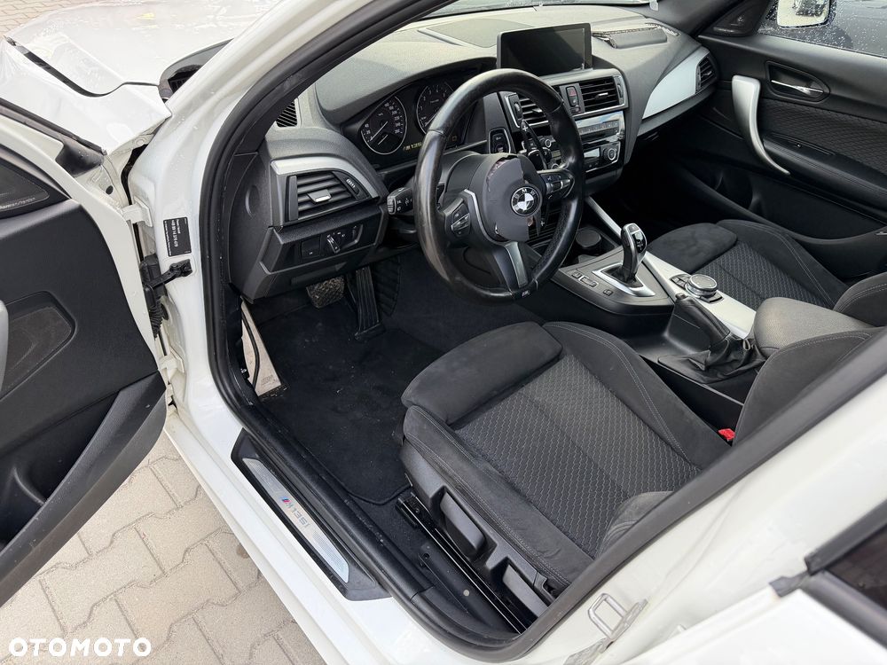 BMW Seria 1 M135i Sport-Aut - 24