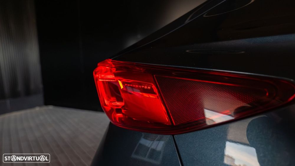 Cupra Formentor 1.5 TSI Plus DSG - 25